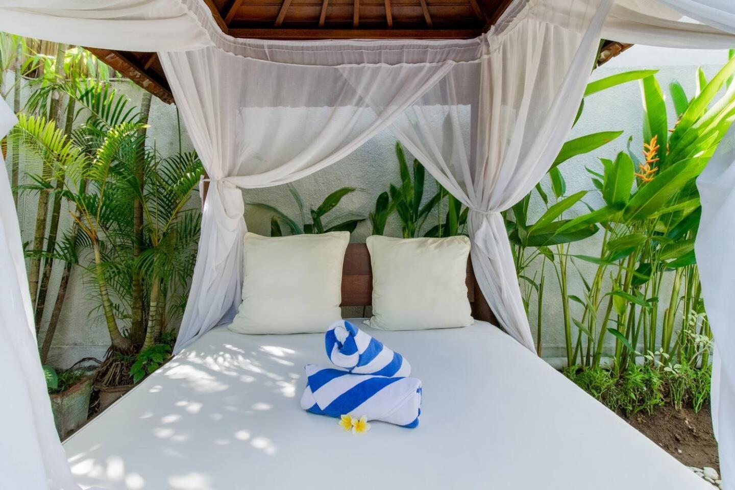 Villa Heart Of Seminyak, 2Br, Sleeps 4, Walk To Bintang Exterior foto