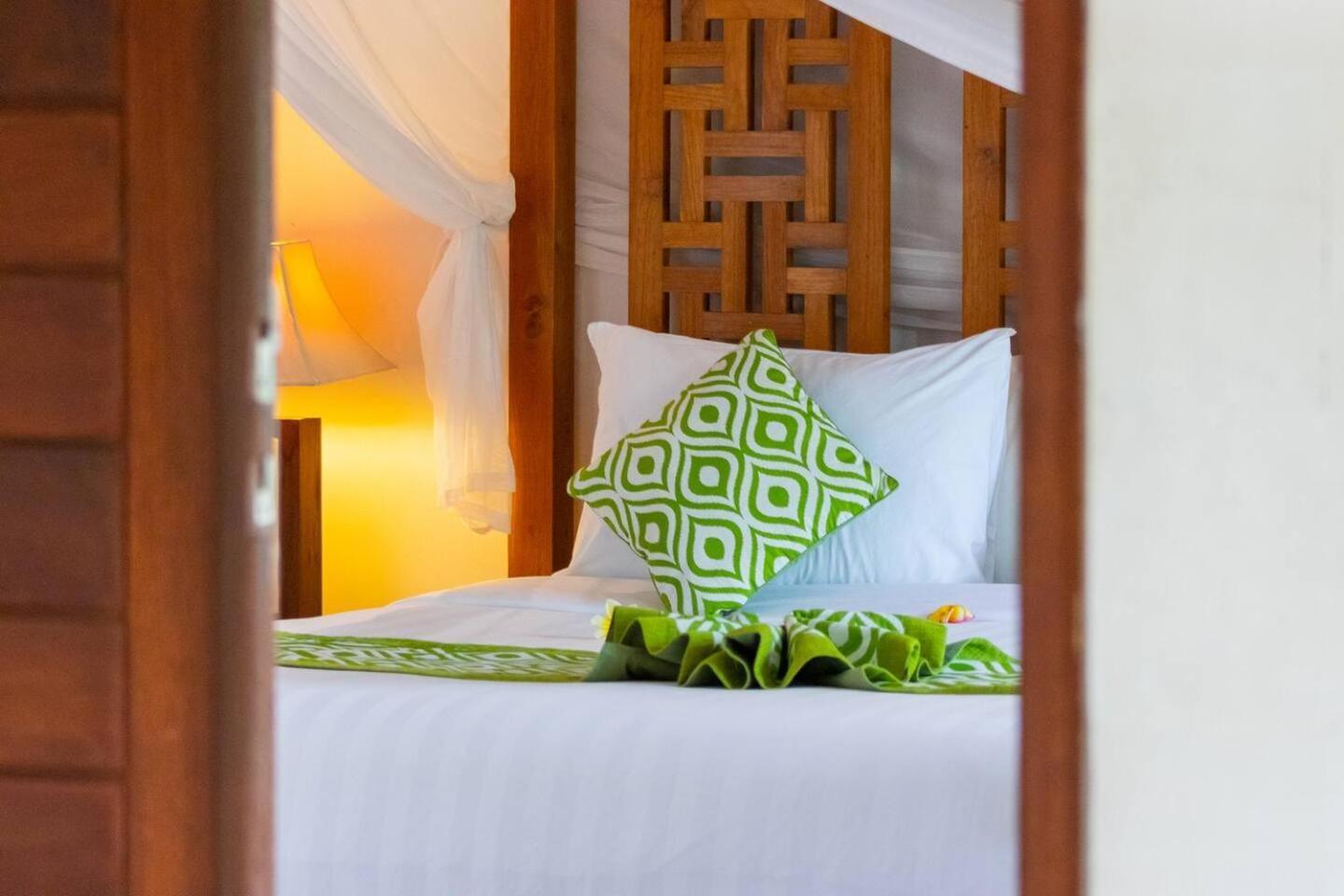 Villa Heart Of Seminyak, 2Br, Sleeps 4, Walk To Bintang Exterior foto